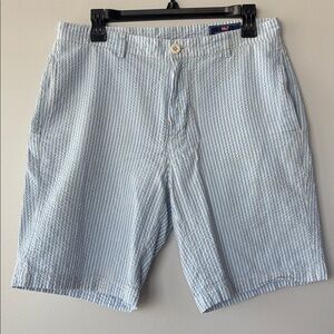 Vineyard Vines blue and white striped seersucker club shorts 100% cotton